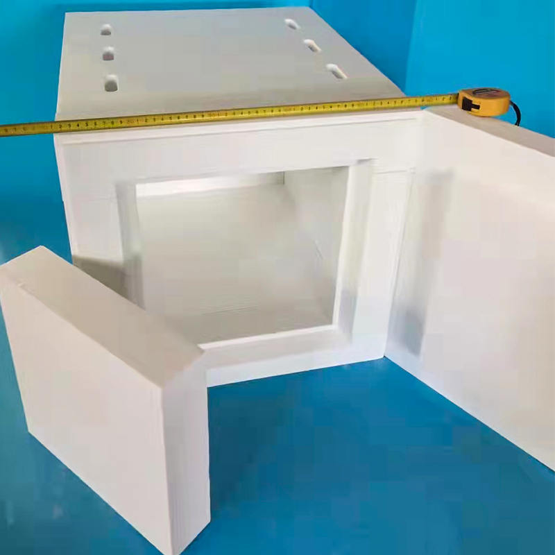 Összetett szálas modulblokk magas hőmérsékletű ipari kemencék bélésanyagához