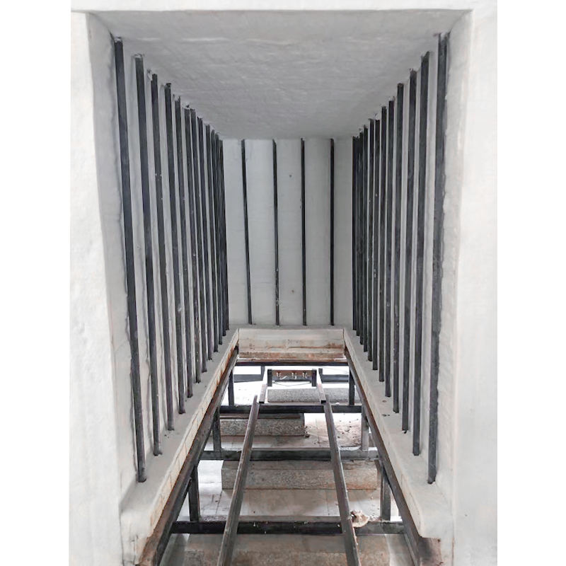 Összetett szálas modulblokk magas hőmérsékletű ipari kemencék bélésanyagához