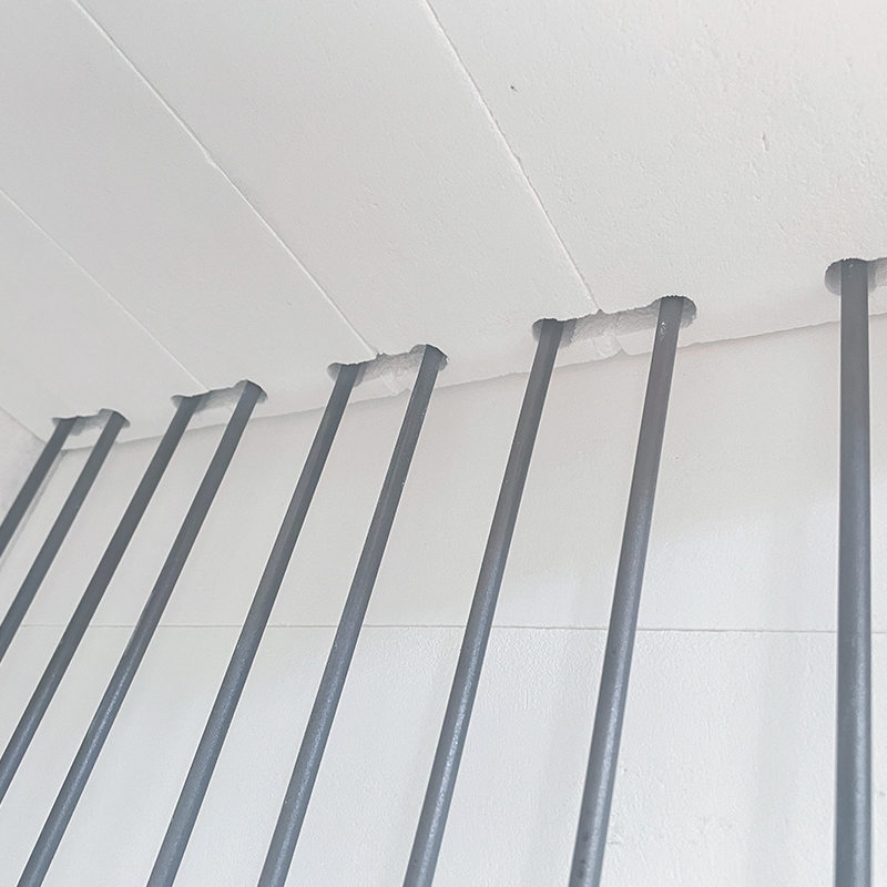 Összetett szálas modulblokk magas hőmérsékletű ipari kemencék bélésanyagához